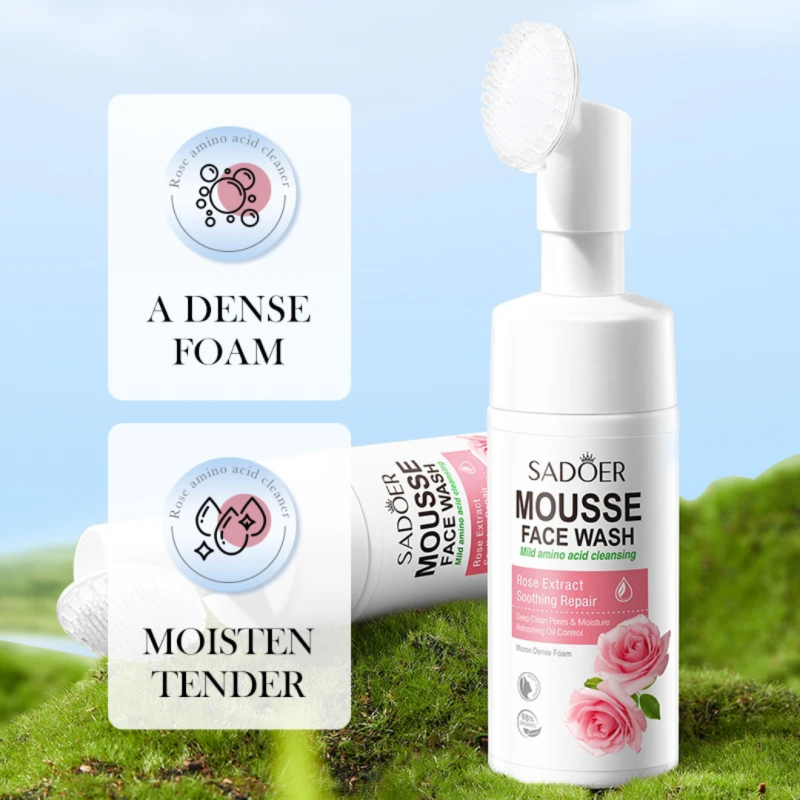 Mousse Face Wash 3 of 4