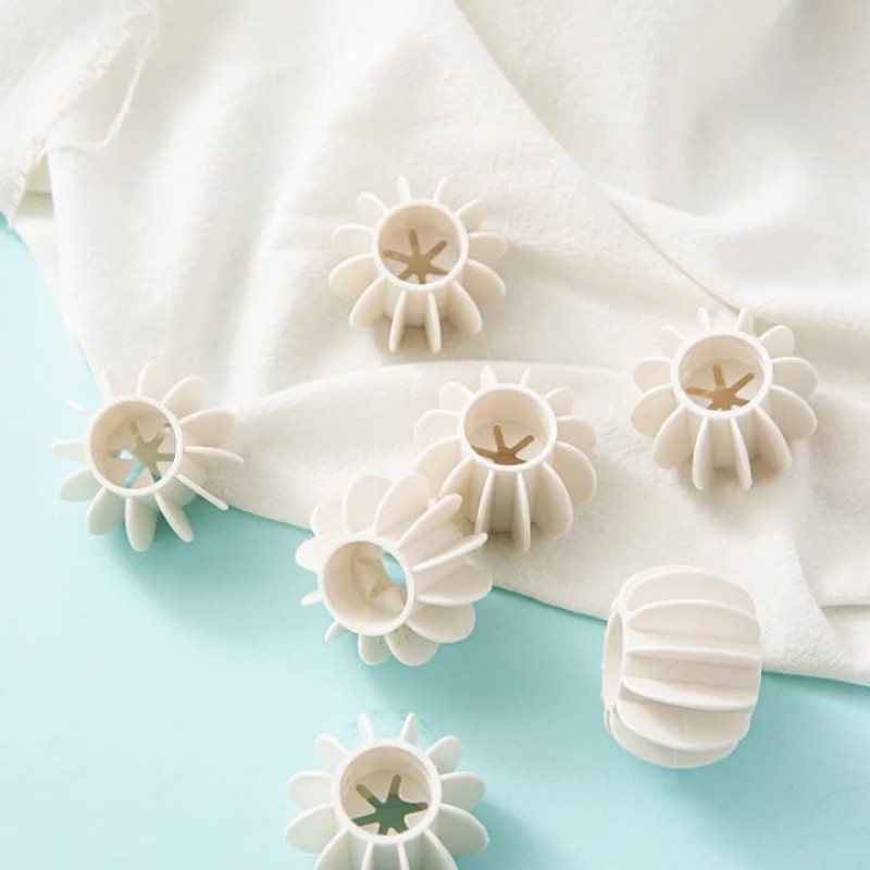 Reusable Silicone Washing Machine Laundry Balls 7 of 8