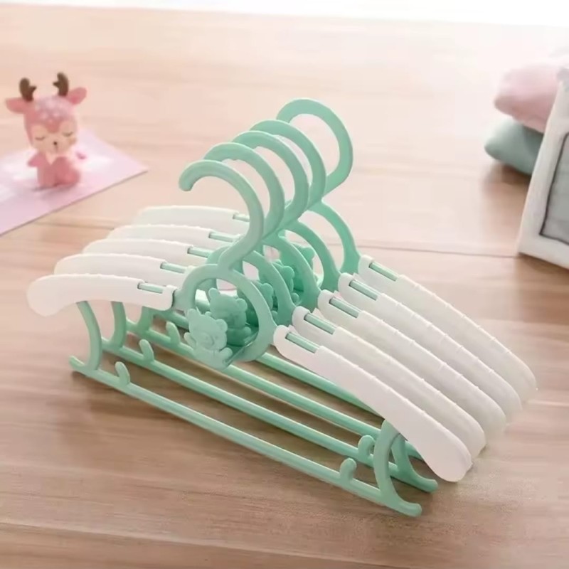Retractable Kids Hangers (20 Pcs) 3 of 6