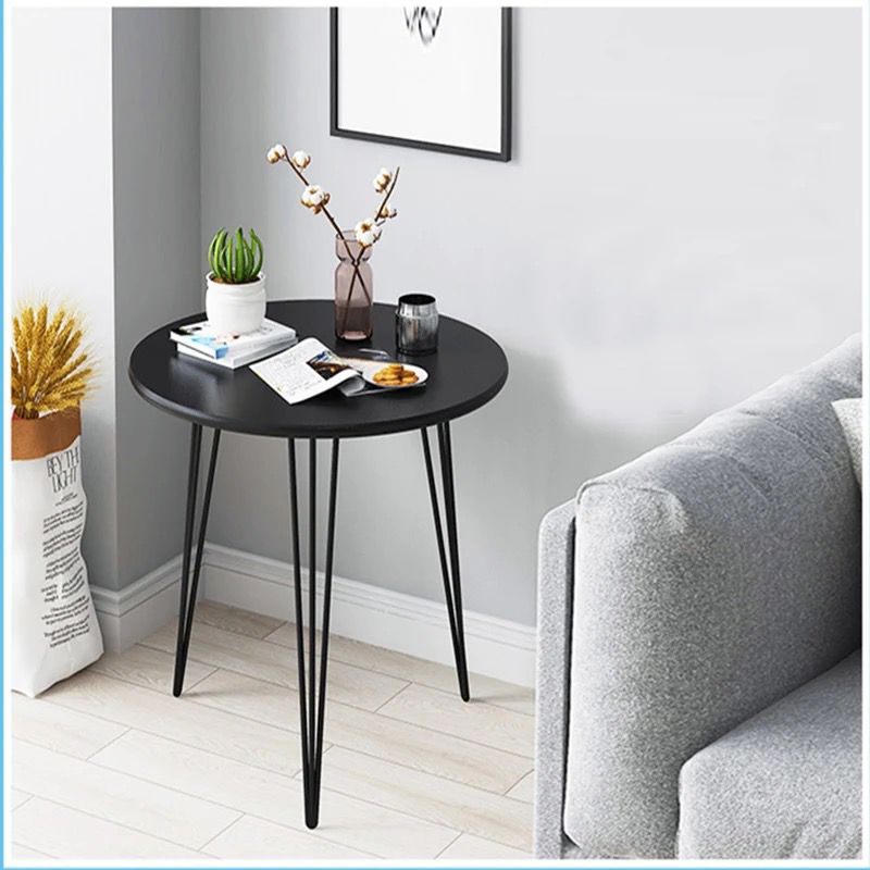 High-End Luxurious and Simple Side Table 2 of 4