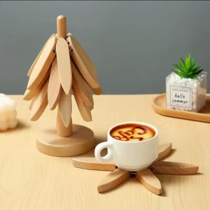 Heat resistant wooden tree shaped table/pot mat.
